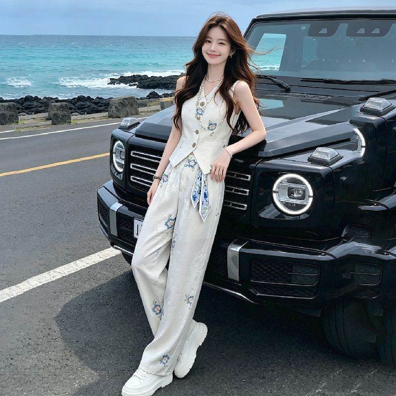 夏日清凉风花朵印花领马甲阔腿裤两件套女装夏季休闲运动套装