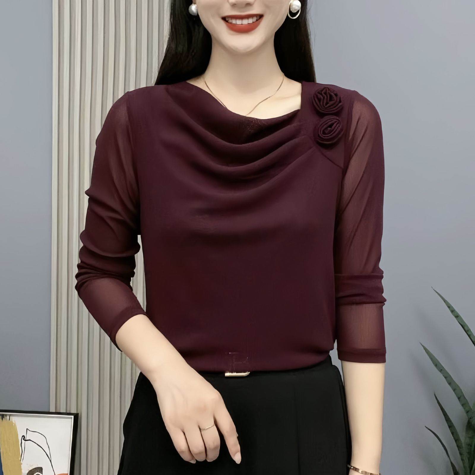 春季新款女士打底衫洋气花朵长袖恤女时尚气质遮肉显瘦上衣小衫