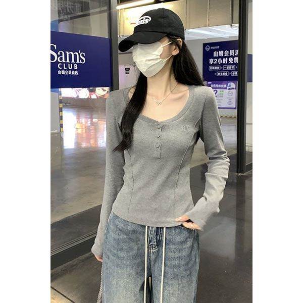 鱼骨设计修身圆领纽扣长袖恤女春季新款韩版简约灰色刺绣上衣