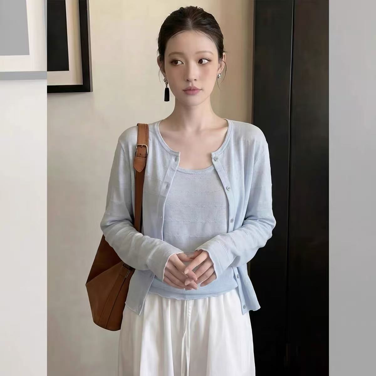 春秋穿搭长袖防晒针织开衫女初春2026独特漂亮吊带外搭两件套上衣