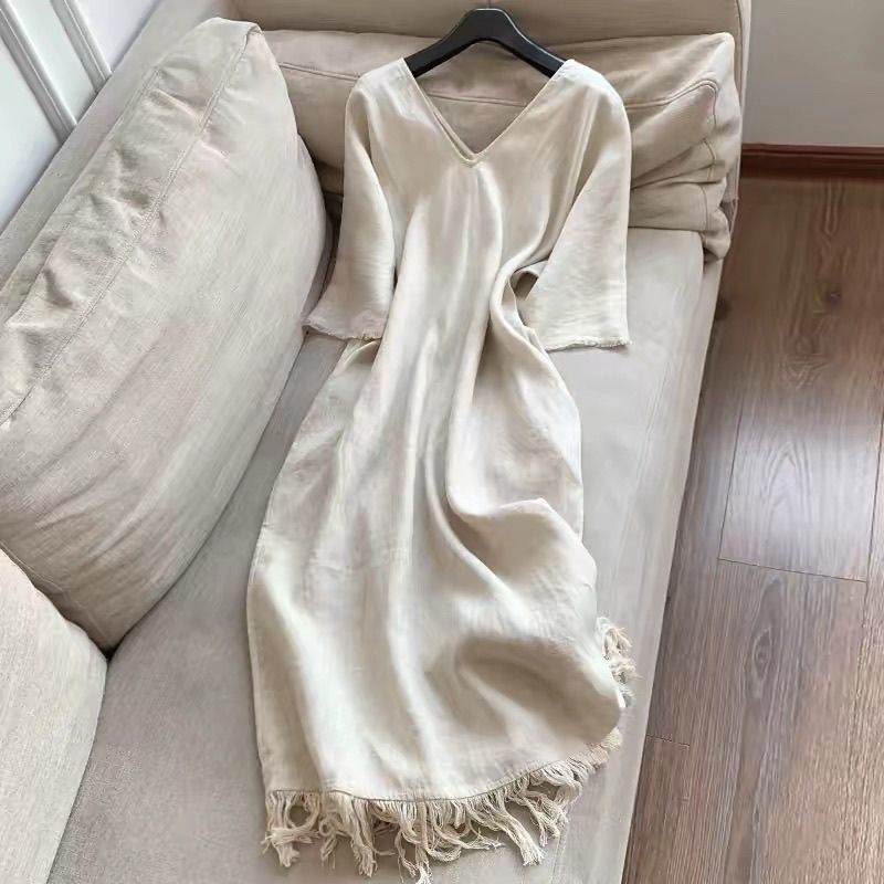 级推荐法式优雅亚麻纯色领宽松连衣裙子流苏廓形长裙女
