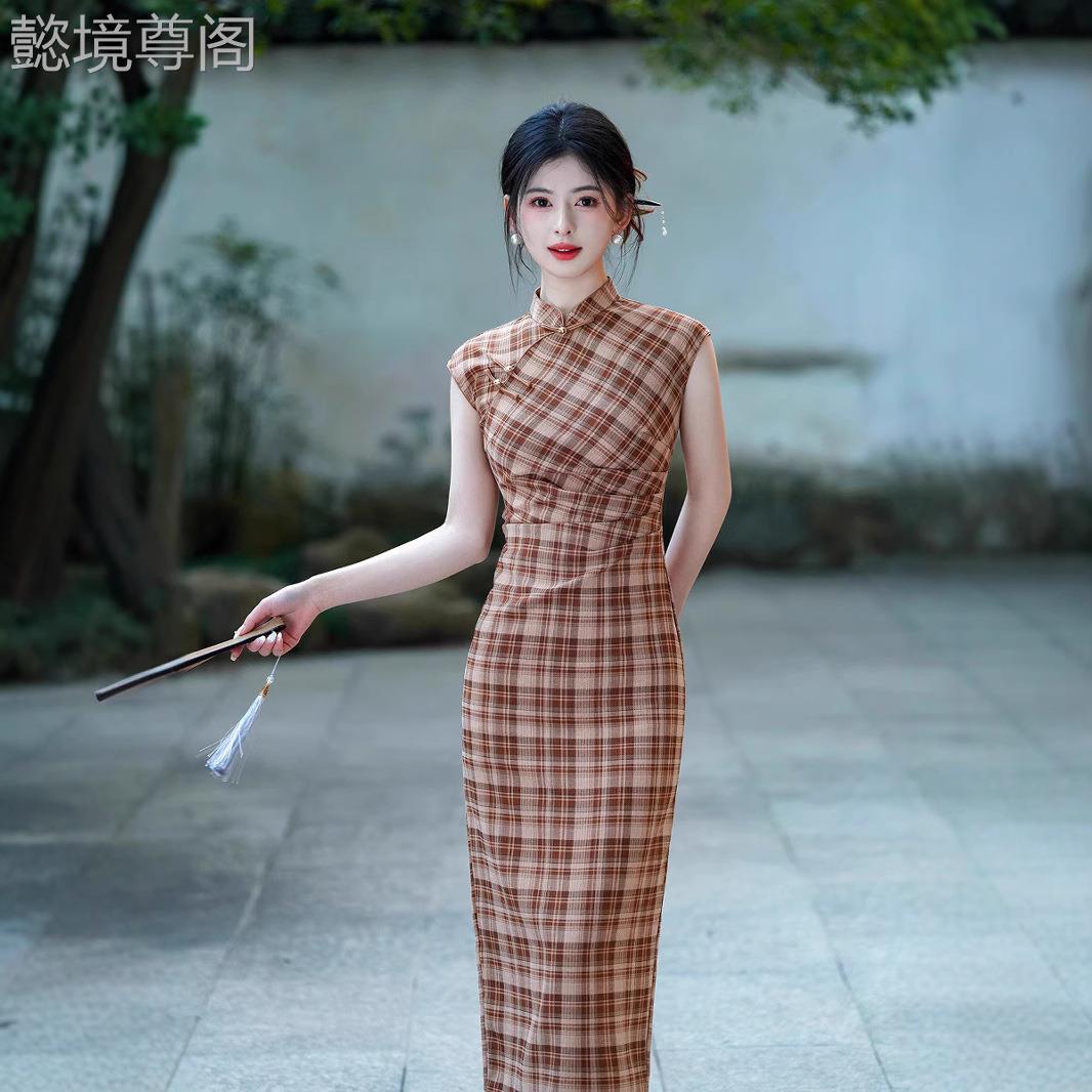2025新款024年2民质国风学生文夏艺复古日常气少女格纹春改良旗袍