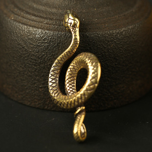 丛林豹手工黄铜复古做旧盘蛇生肖蛇汽车钥匙扣挂饰挂件吊坠配饰