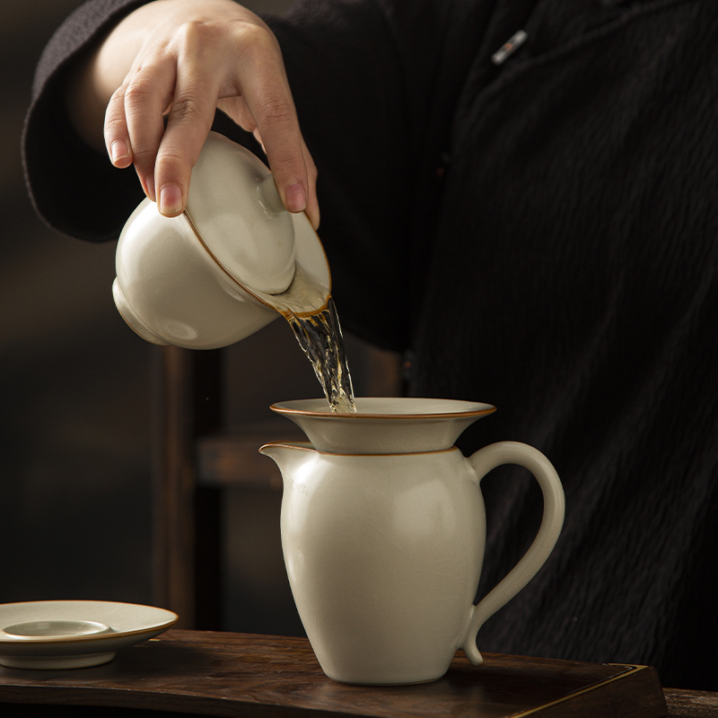 米黄汝窑公道杯高端陶瓷茶杯分茶器茶海单个泡茶功夫茶具配件公杯