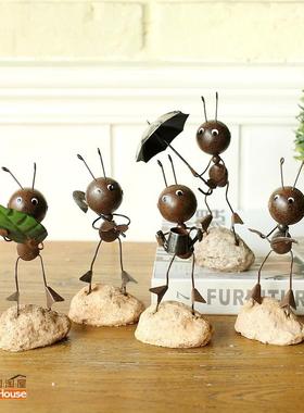 家居软装饰品铁艺蚂蚁工艺礼品摆饰新房儿童房时尚创意格子装饰品