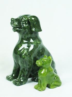 天然玉石狗摆件十二生肖狗招財鎮宅家居补西北角办公室工艺品摆设