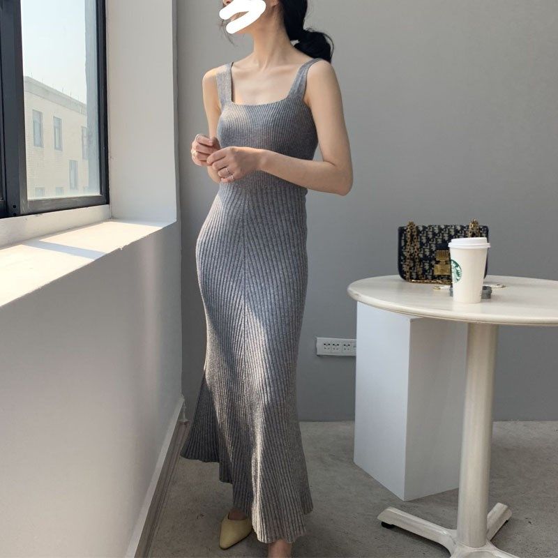高品质针织吊带裙女秋冬新款方领收腰过膝打底连衣长裙内搭背心裙