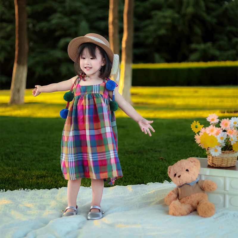 2024夏季新款女童彩色格子吊带公主裙宝宝度假风连衣裙