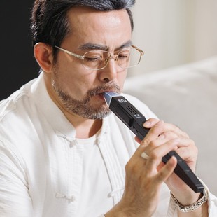 万笛电子吹管乐器萨克斯初学者电子笛子老年人娱乐入门电葫芦丝