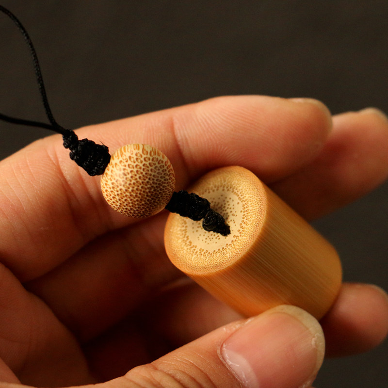 精品纯手工精磨天然实心竹车钥匙小挂件竹雕竹制玉竹包包手机挂坠