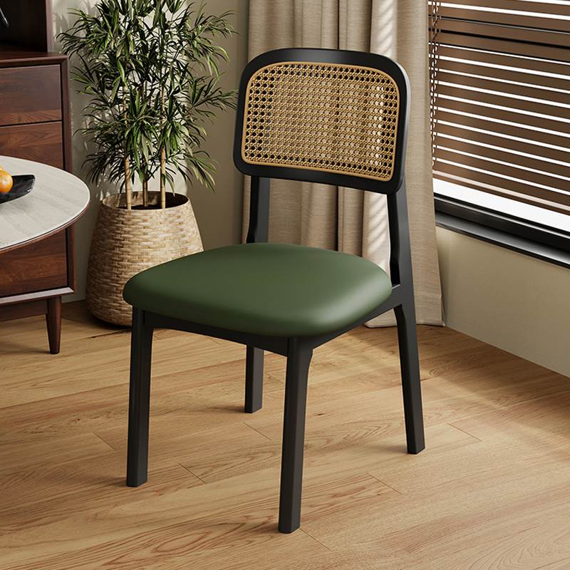 实木餐椅2025新款椅子家用舒适靠背椅子法式藤编椅子中古风餐桌椅
