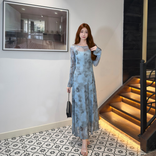 243法式碎花网纱长袖连衣裙女装2026春季小众新款收腰显瘦长裙
