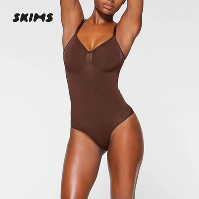 skims卡戴珊吊带塑身透气连体衣