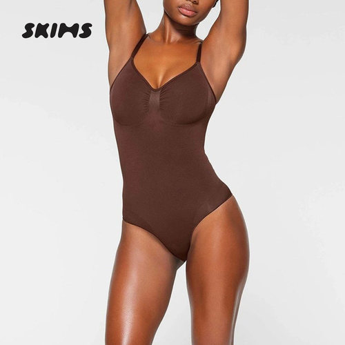 skims卡戴珊吊带塑身透气连体衣