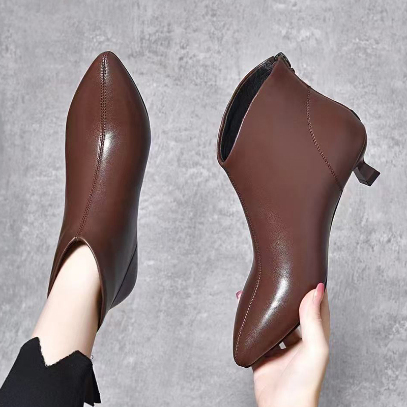 2025新款小跟高跟鞋秋冬季真皮小短靴尖头细跟裸靴女及踝春秋单靴