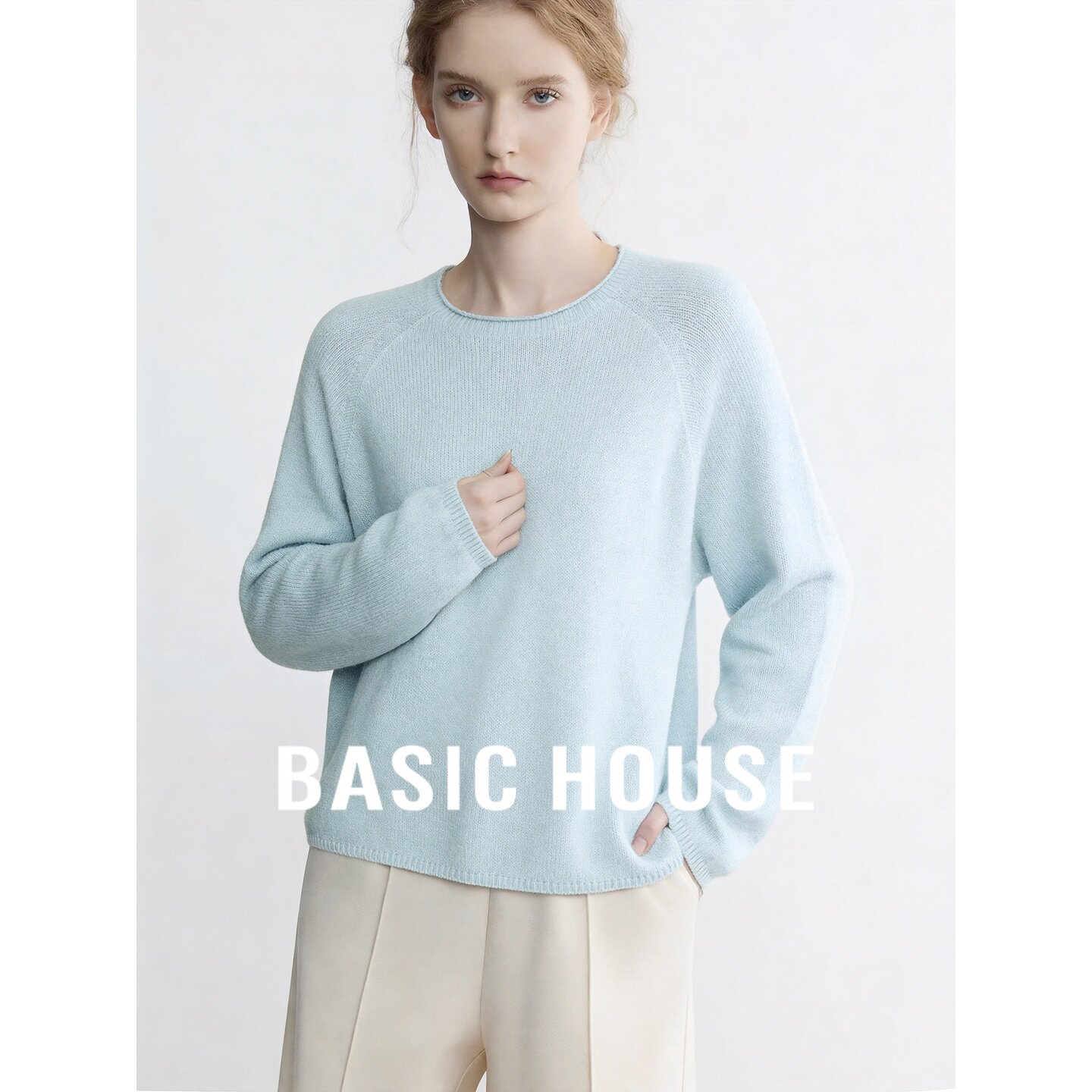 Basic House/百家好浅蓝色圆领针织衫女秋季慵懒风宽松长袖上衣