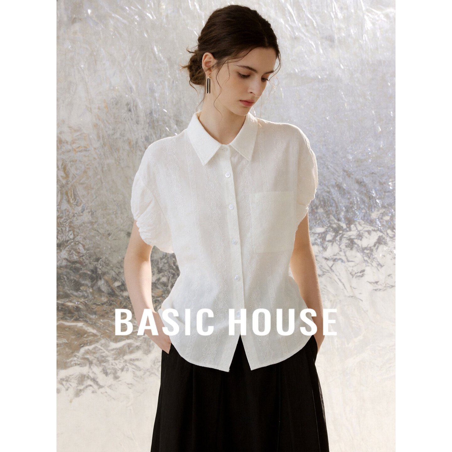 Basic House/百家好韩系衬衫女白色短袖宽松显瘦翻领日常通勤上衣