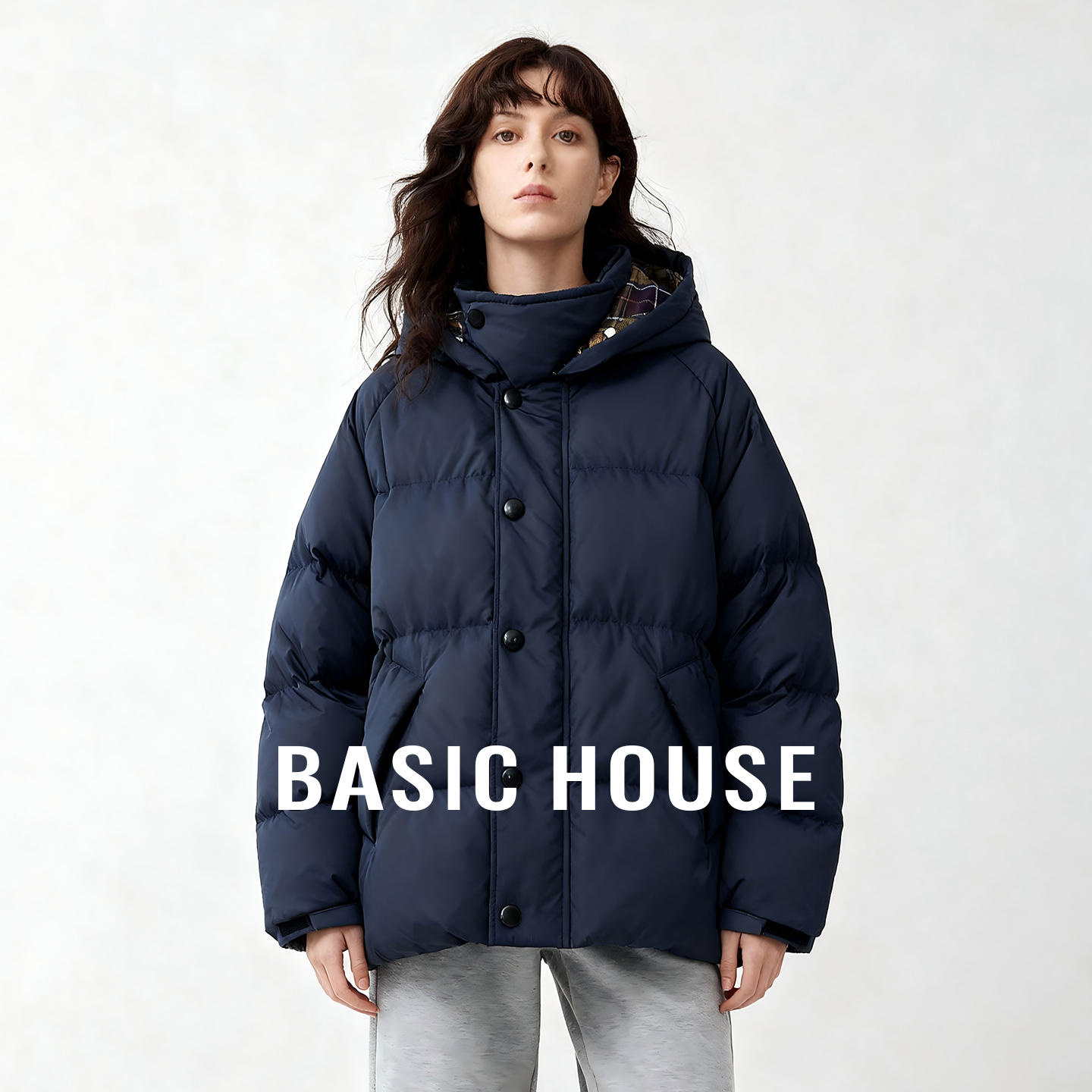 Basic House/百家好25连帽宽松短款白鸭绒羽绒服女秋冬加厚面包服