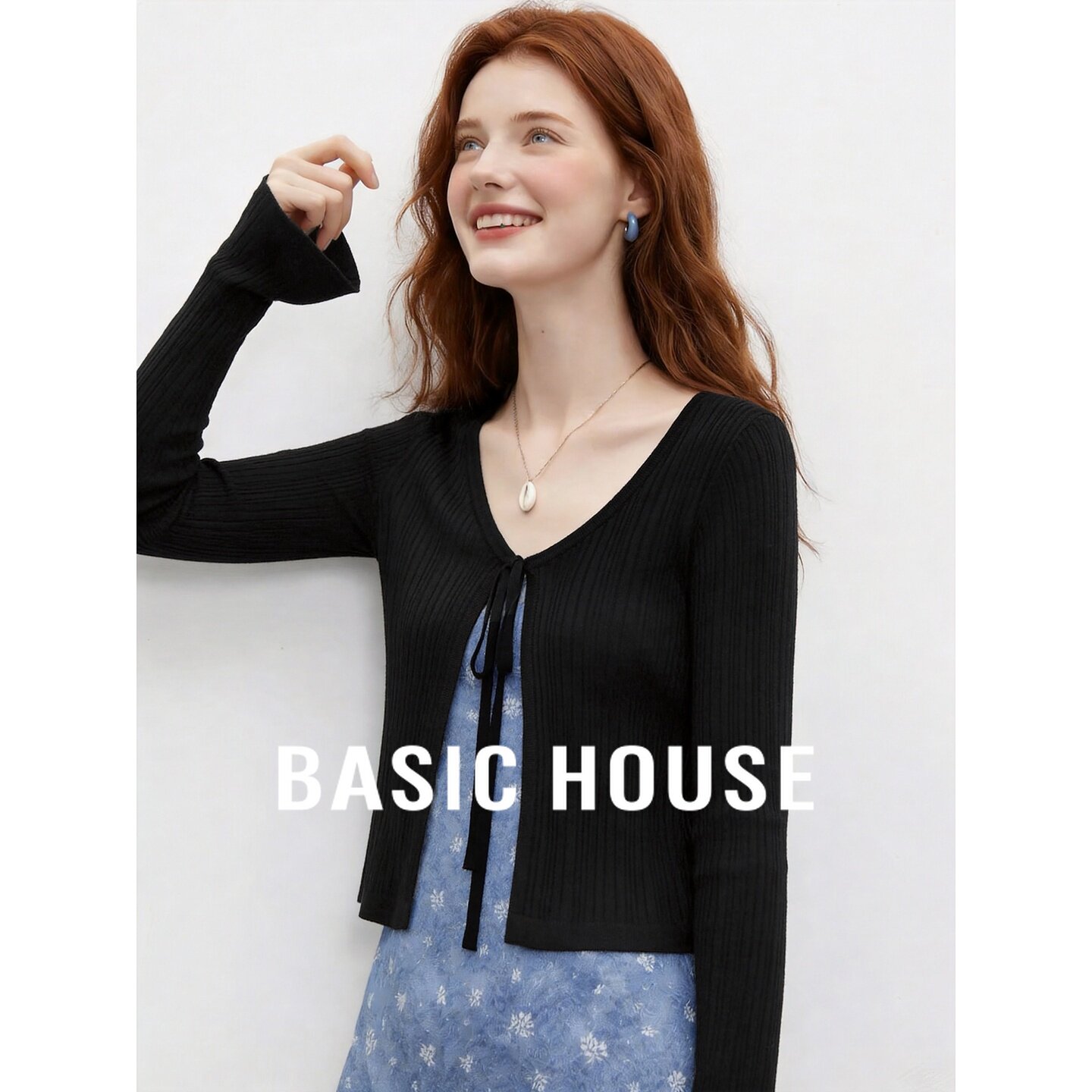 Basic House/百家好2026秋季黑色绑带收腰修身短款喇叭袖针织开衫