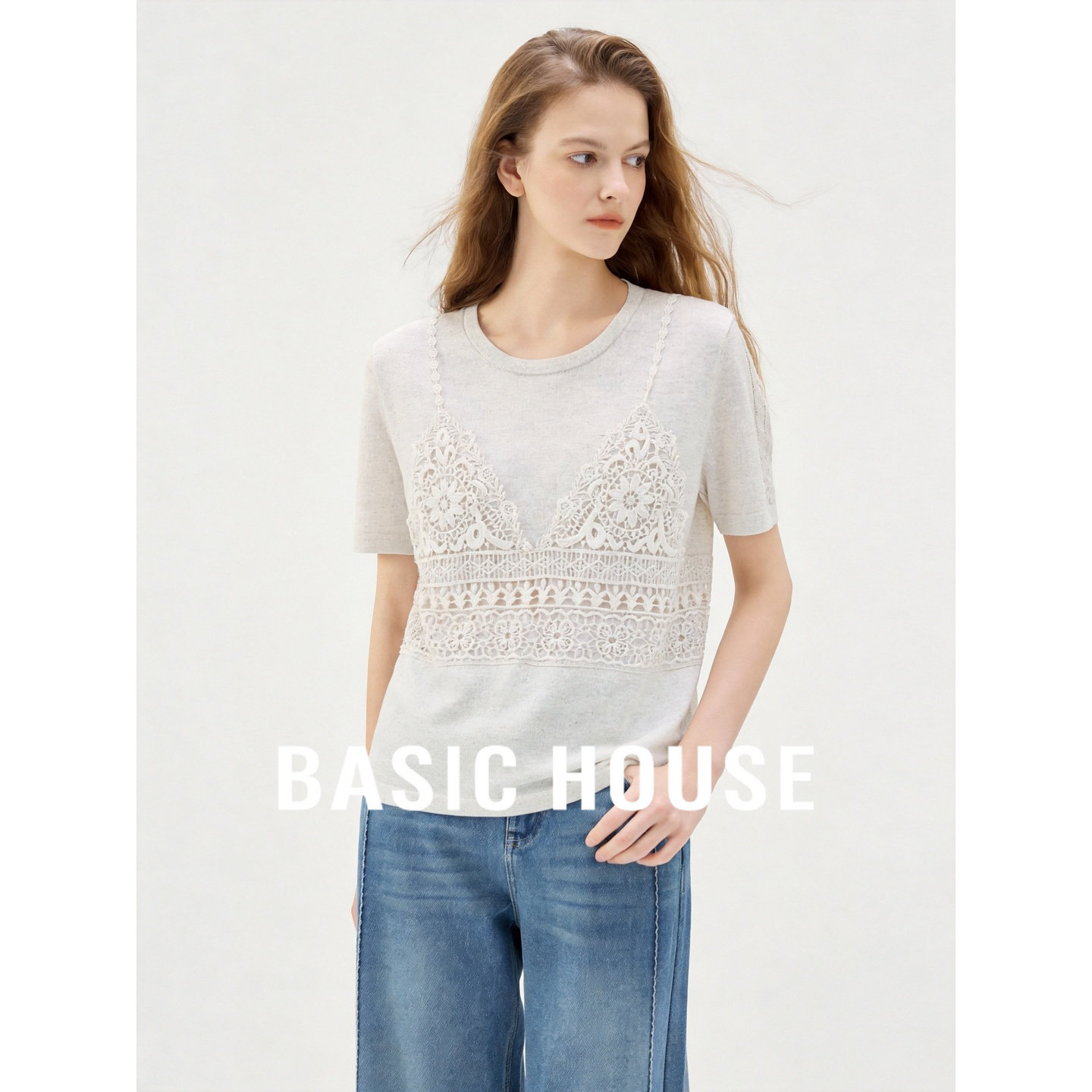 Basic House/百家好温柔风假两件蕾丝拼接针织衫女夏短袖气质上衣