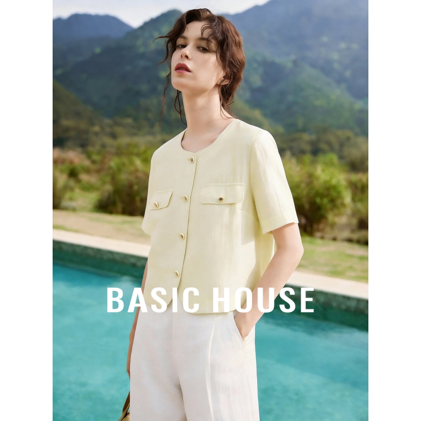 Basic House/百家好设计感双排扣短外套新款法式圆领气质米色上衣