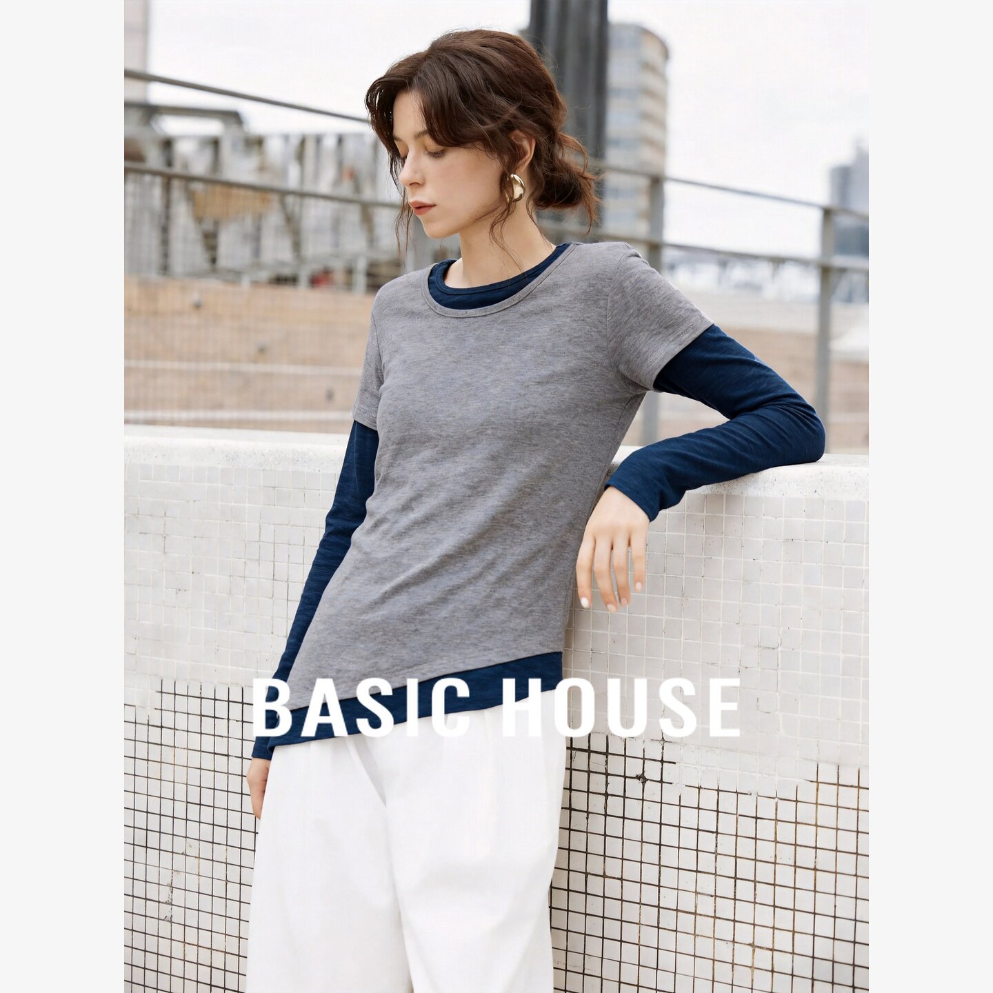 Basic House/百家好撞色假两件不规则设计感长袖T恤宽松百搭上衣
