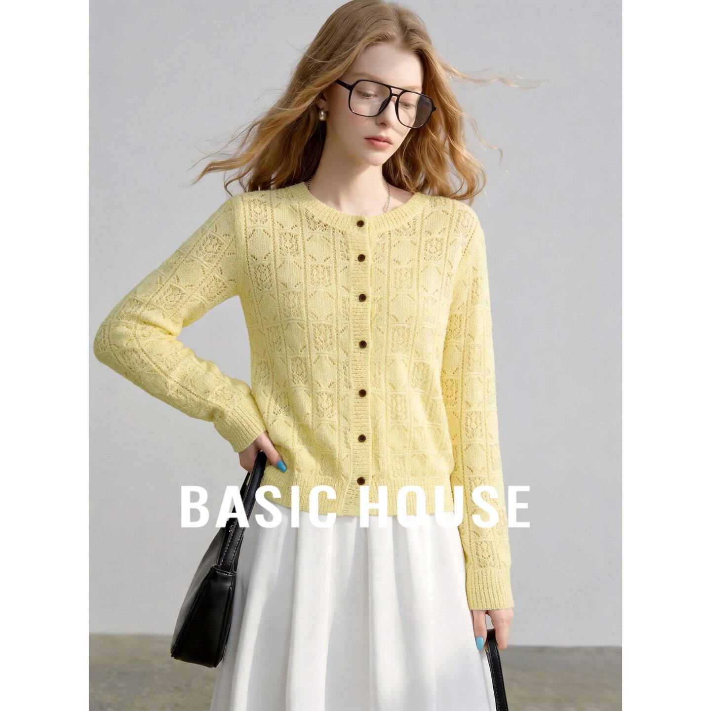 Basic House/百家好珍珠扣镂空针织开衫女秋长袖百搭显瘦毛衣上衣