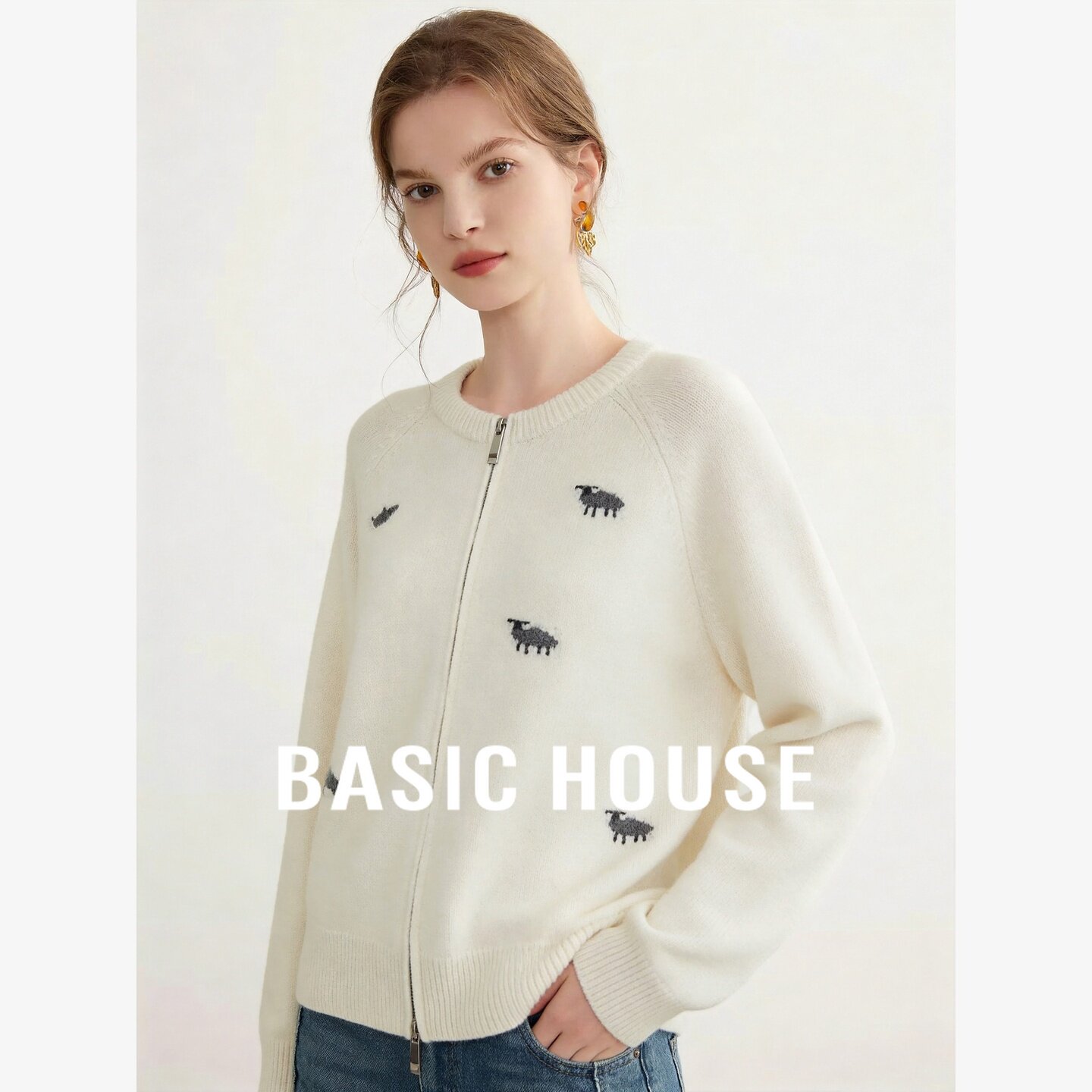 Basic House/百家好韩版小羊刺绣开衫毛衣女百搭慵懒风针织衫上衣