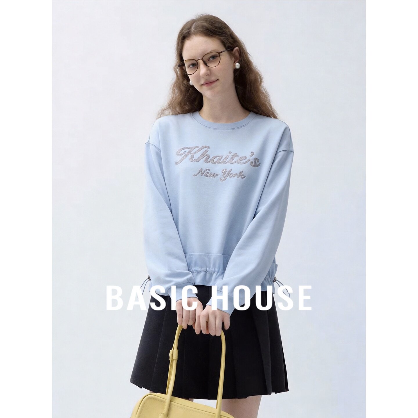Basic House/百家好蓝色薄款卫衣圆领亮片英文长袖宽松通勤女秋季