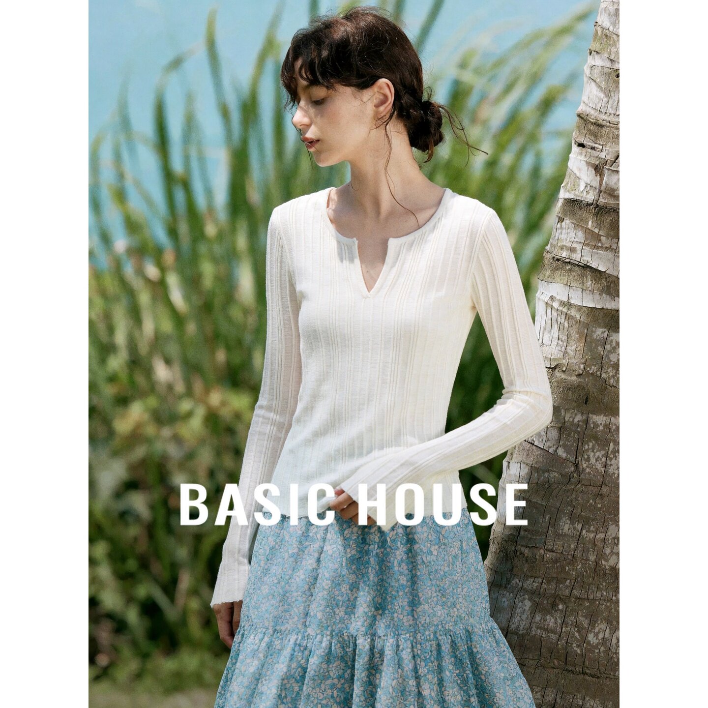 Basic House/百家好2026新款V领坑条针织衫女长袖温柔慵懒打底衫