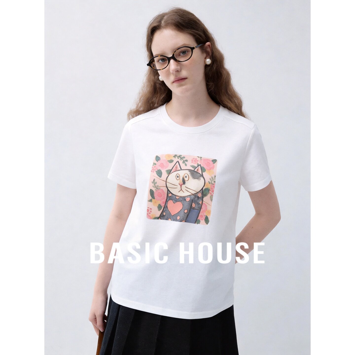 Basic House/百家好圆领短袖印花T恤女宽松韩版白色夏季通勤上衣