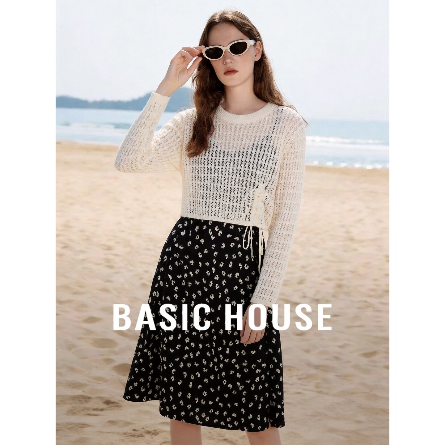 Basic House/百家好镂空针织衫碎花半身裙女夏两件套气质显瘦套装