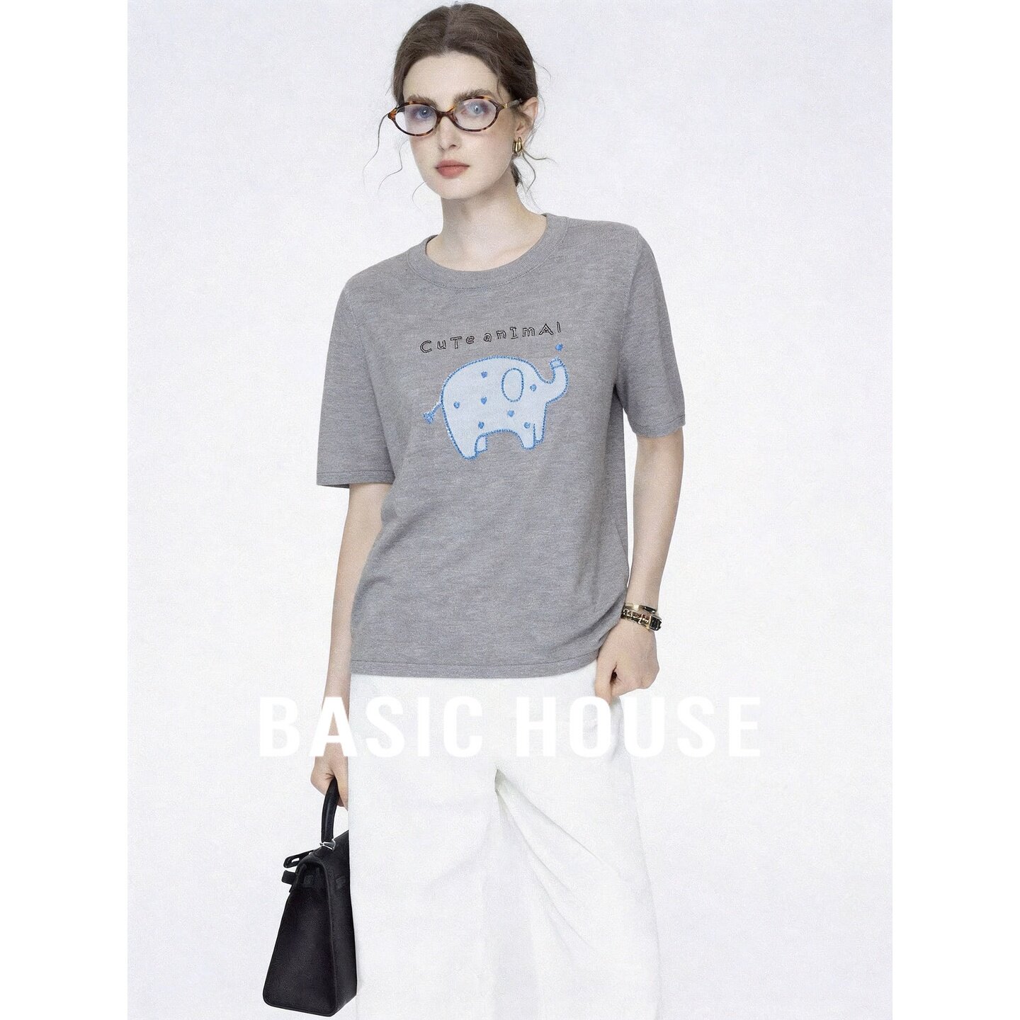 Basic House/百家好灰色圆领短袖T恤宽松刺绣印花女夏季韩版通勤