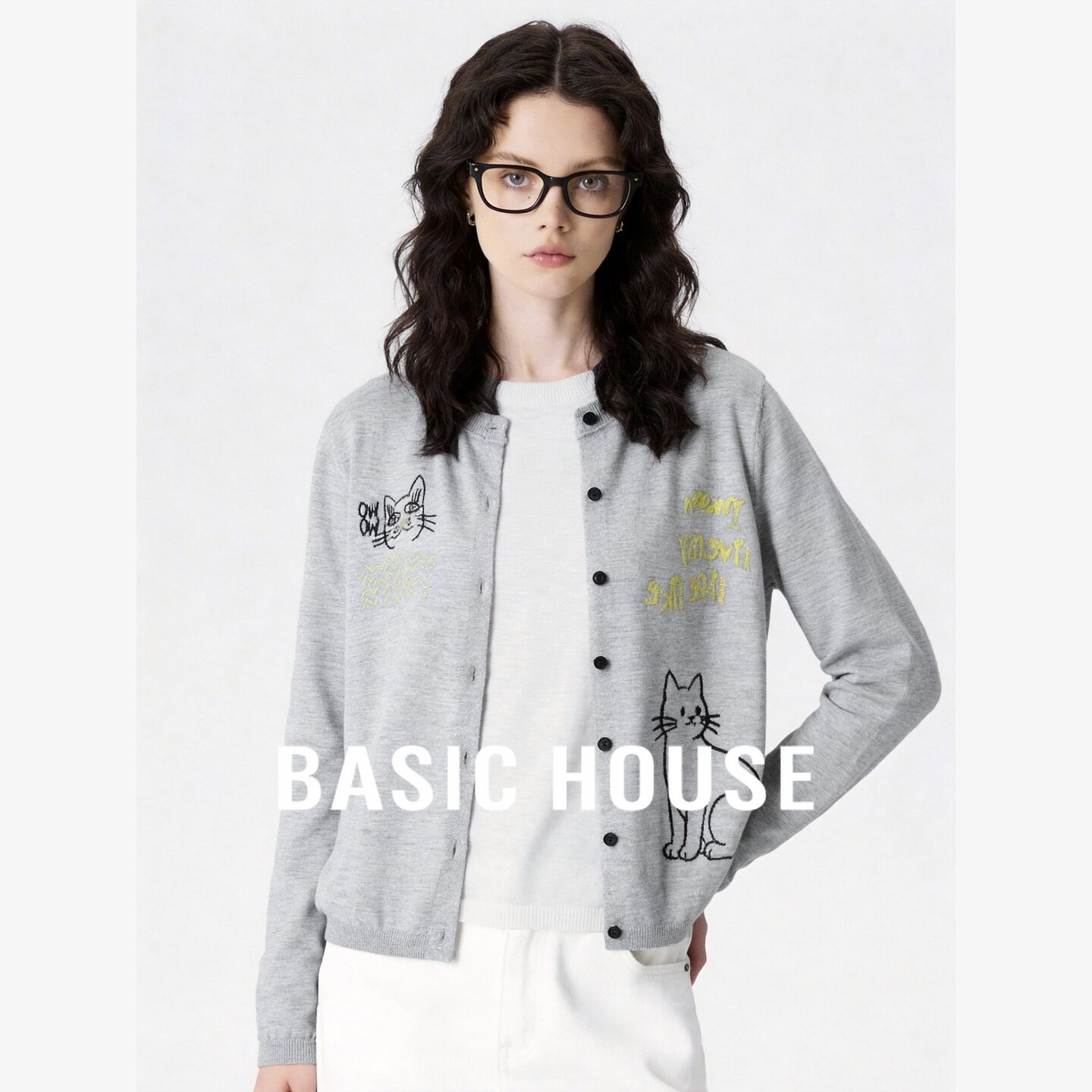 Basic House/百家好假两件设计感猫咪刺绣针织开衫宽松休闲上衣女