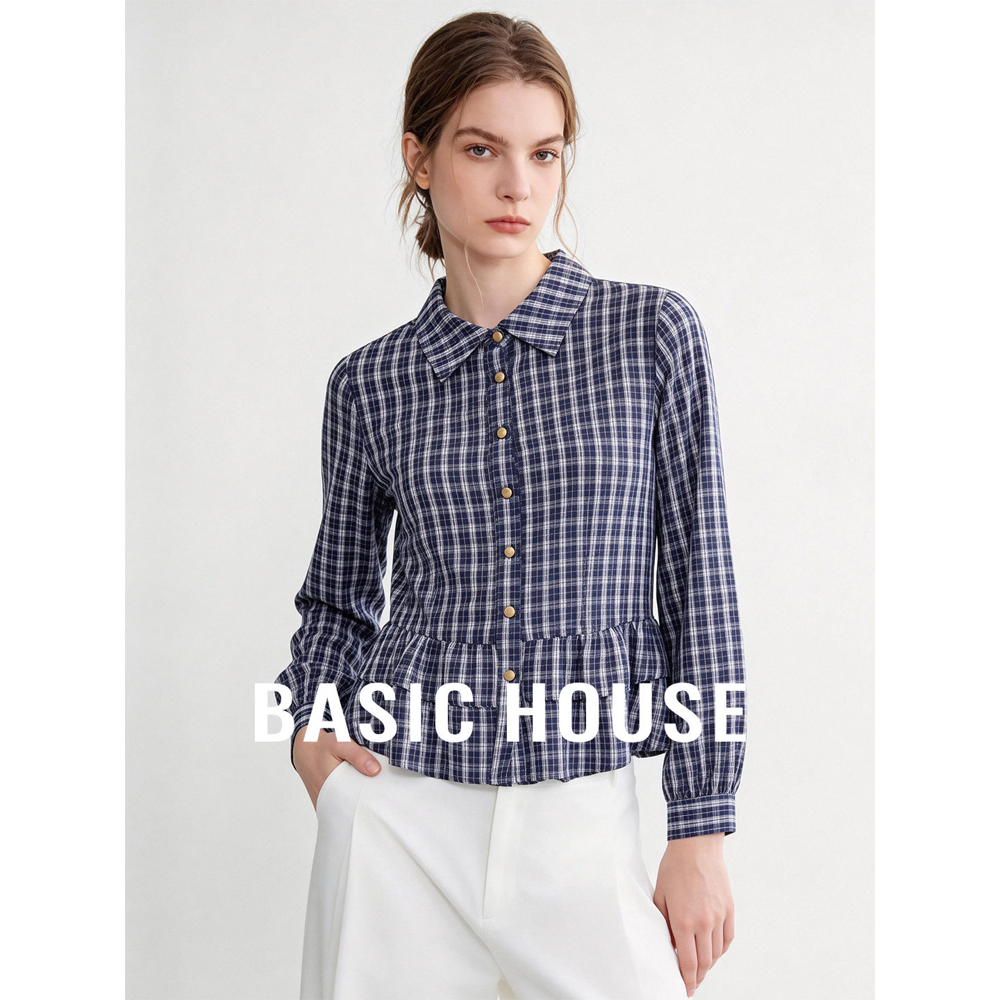 Basic House/百家好撞色格子荷叶边下摆衬衫春季新款正肩短款小衫