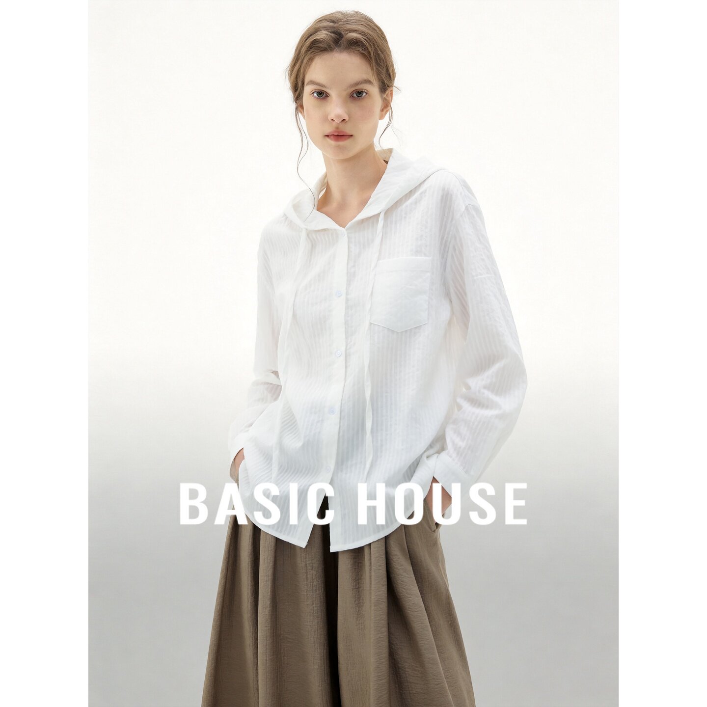 Basic House/百家好白色简约连帽衬衫女2026夏季长袖薄款衬衣外套