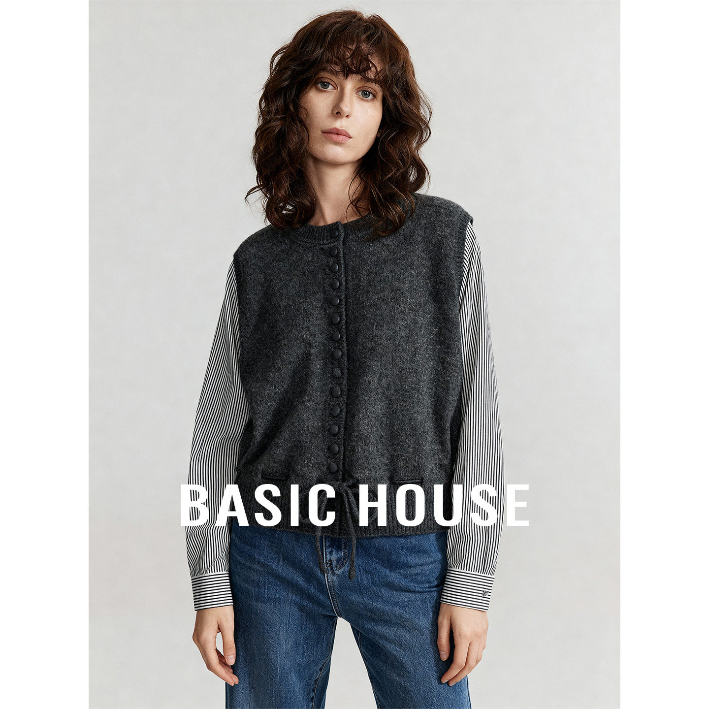 Basic House/百家好圆领假两件拼接短款毛衣女春季保暖软糯上衣