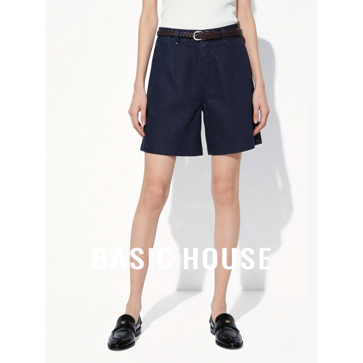 Basic House/百家好高腰A字西装短裤女夏小个子通勤莱赛尔四分裤