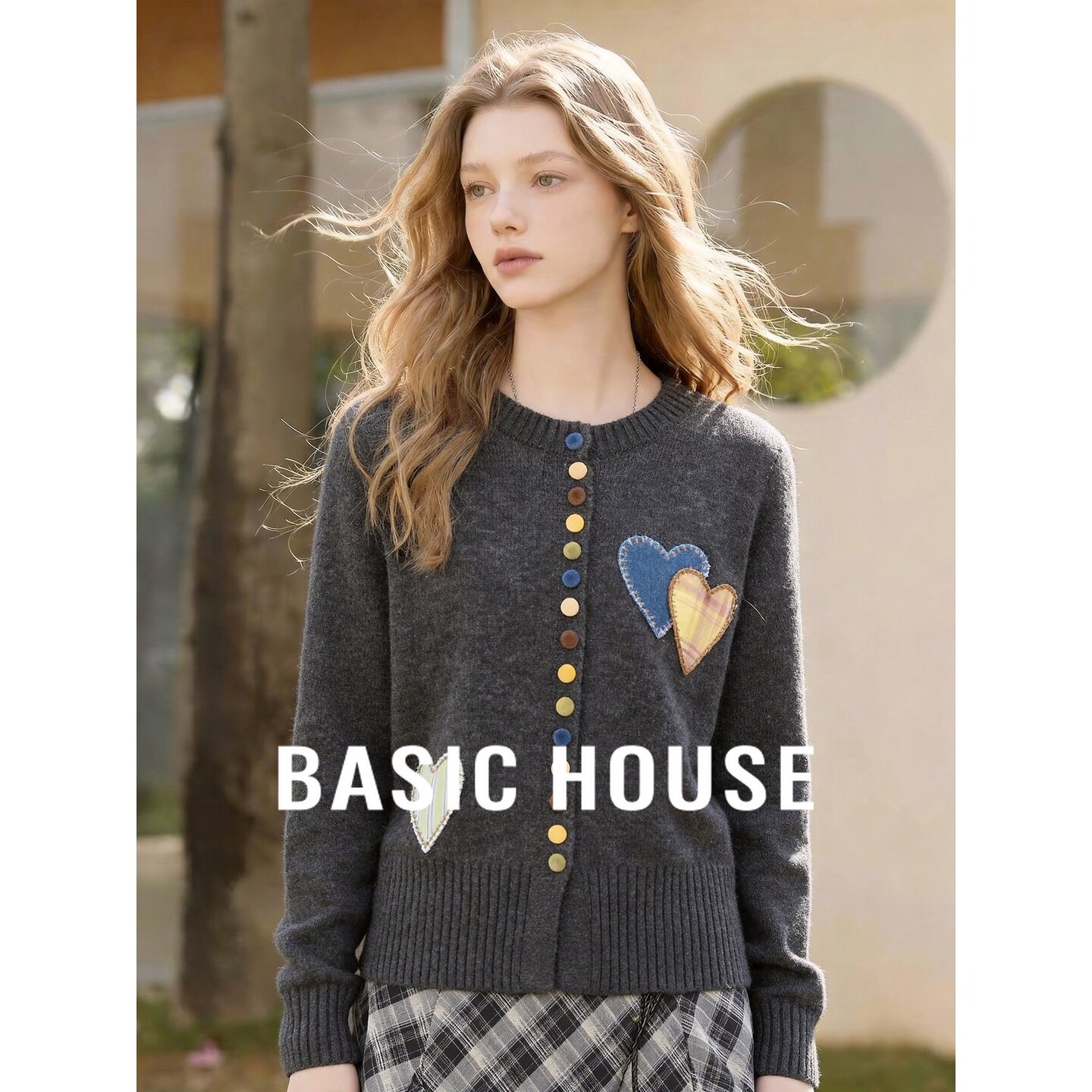 Basic House/百家好复古爱心开衫毛衣女秋季圆领彩色纽扣针织外套