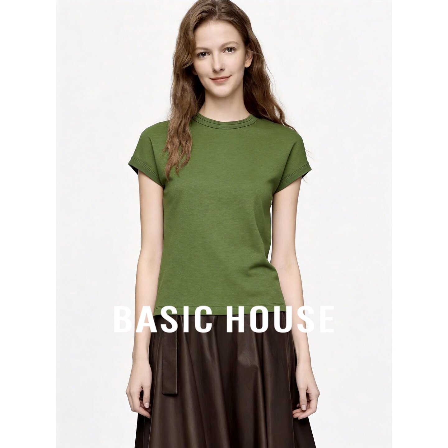 Basic House/百家好圆领短袖T恤莱赛尔修身显白女极简军绿色夏季