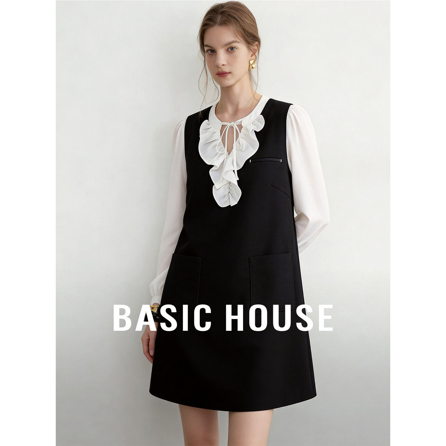 Basic House/百家好温柔风黑色无袖背心裙两件套女显瘦气质A字裙