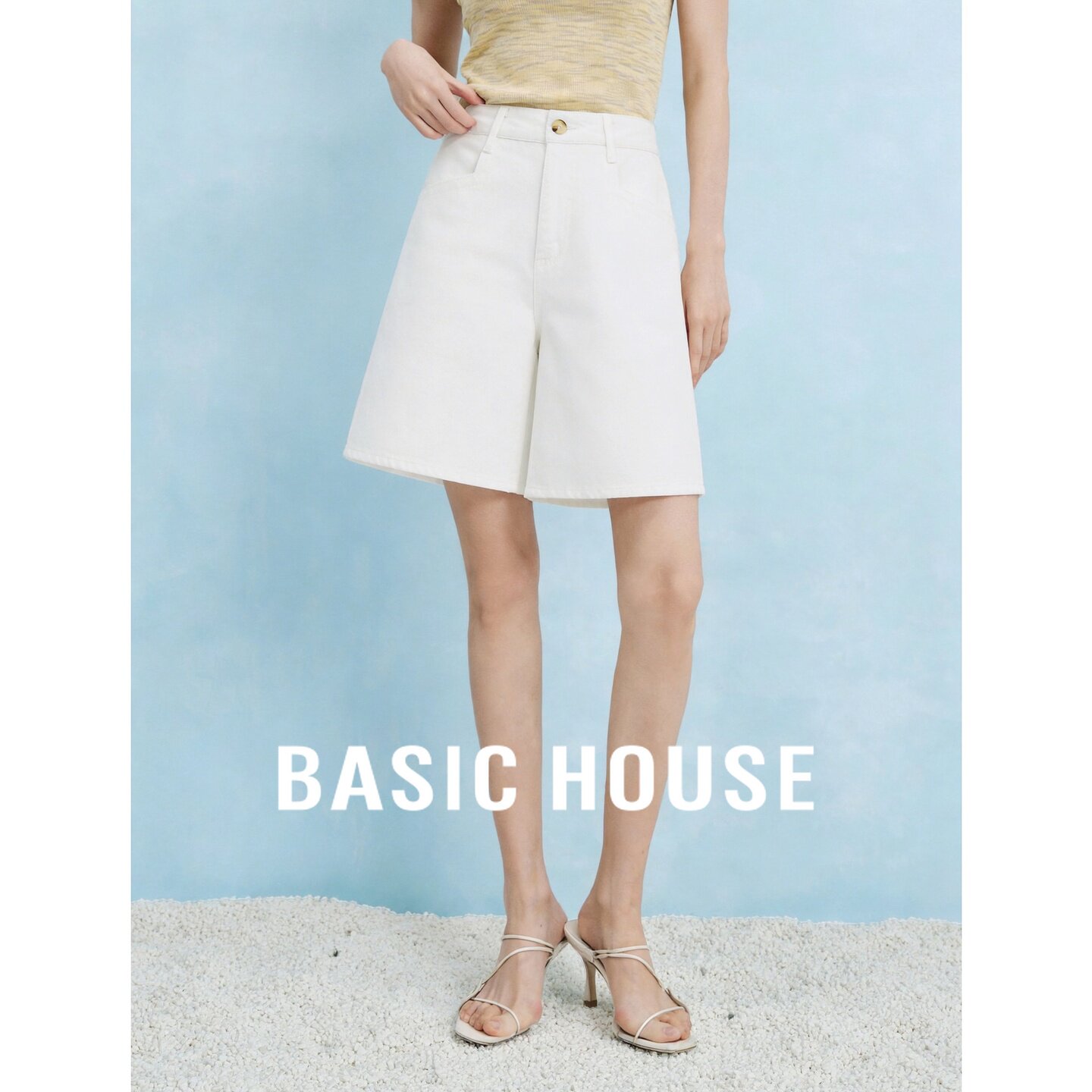 Basic House/百家好白色日常通勤高腰休闲短裤女夏季A字舒适裤子