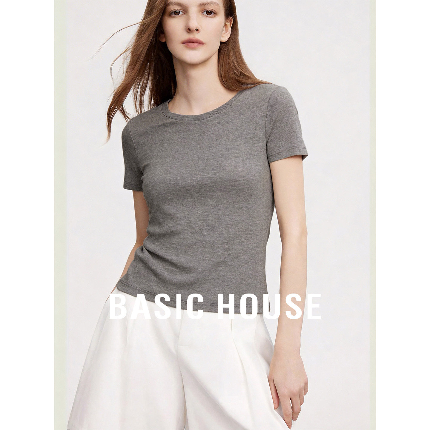 Basic House/百家好纯色圆领基础简约短袖T恤女夏季舒适透气上衣