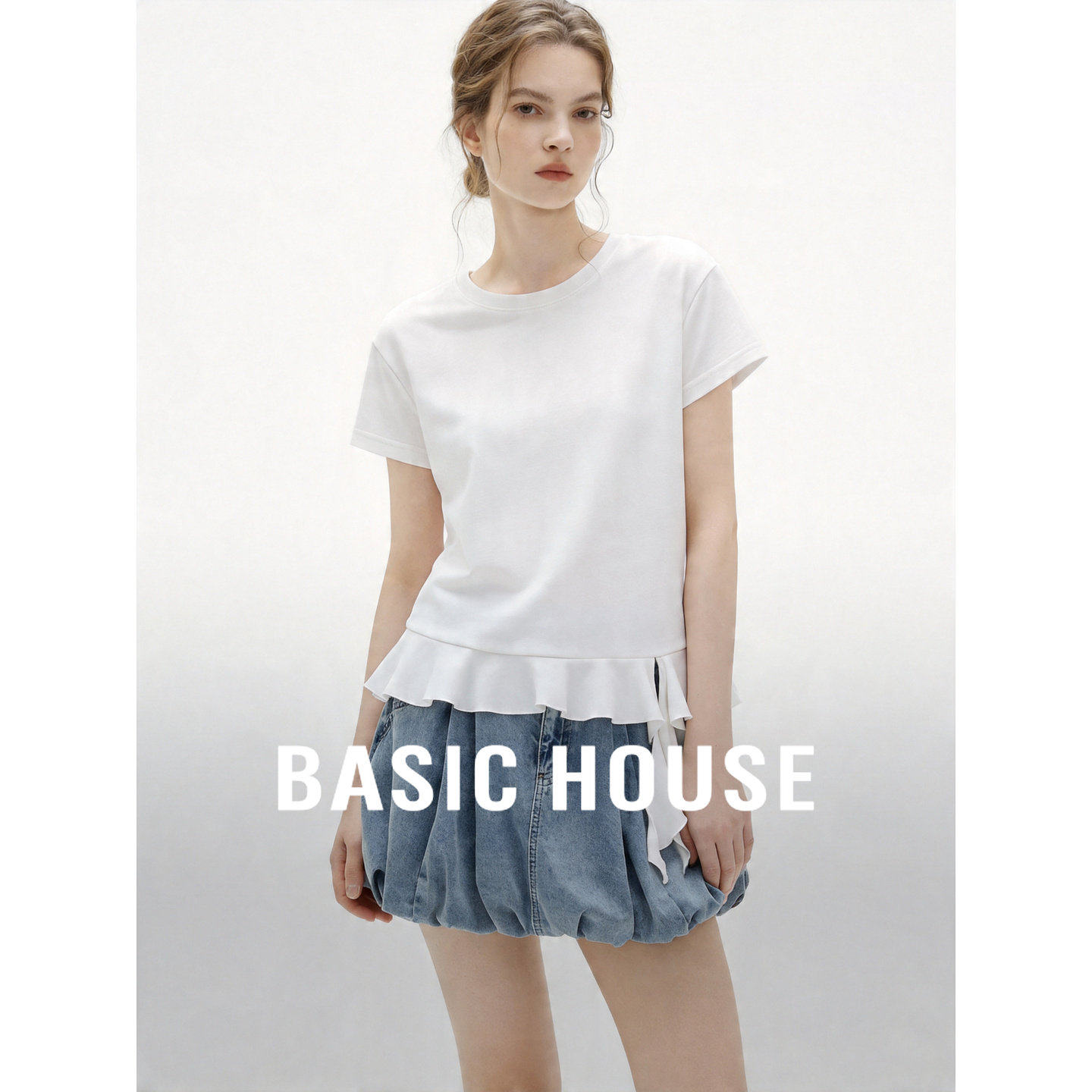 Basic House/百家好法式简约白色短袖女26夏季荷叶边收腰显瘦T恤