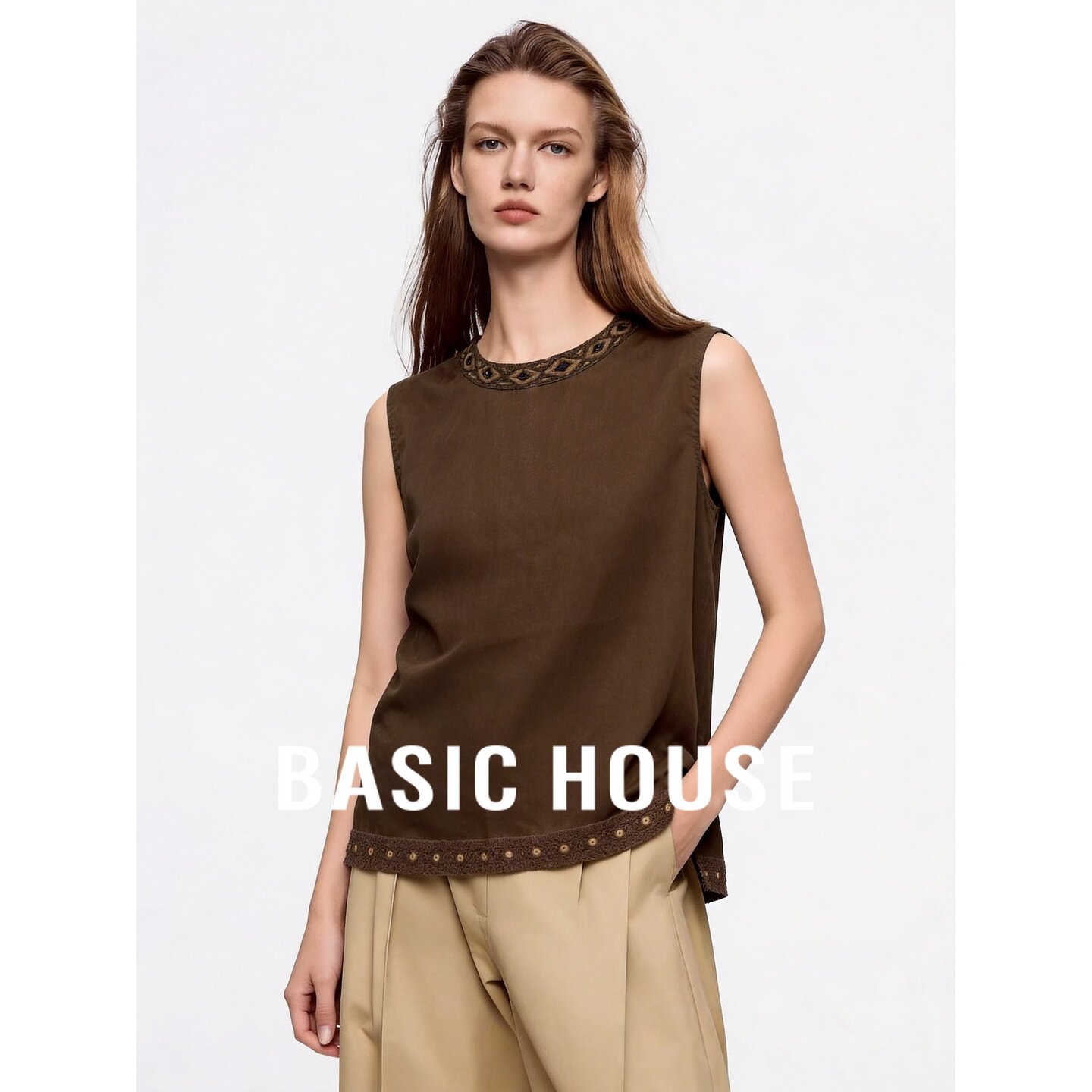Basic House/百家好复古咖色民族风亚麻圆领宽松显瘦薄款无袖衬衫