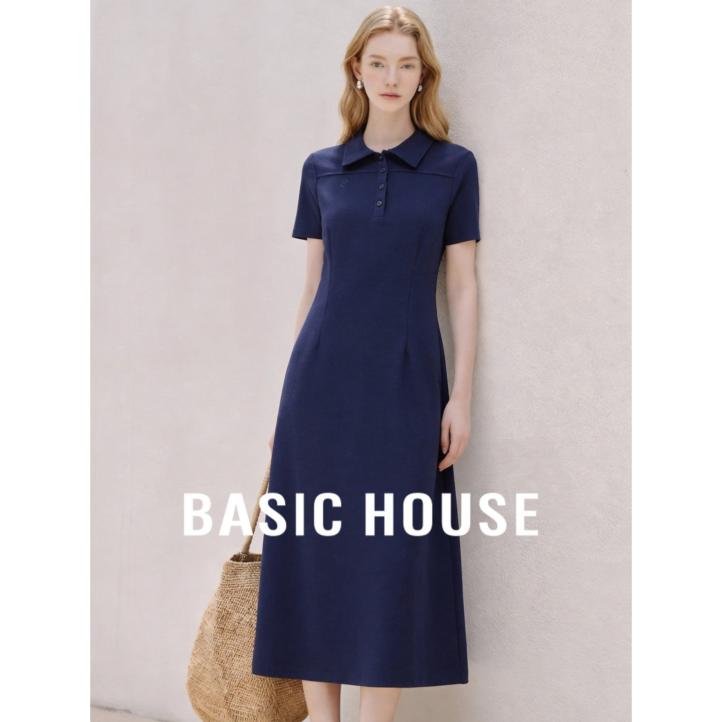 Basic House/百家好藏青色polo领连衣裙时尚百搭宽松学院风中长裙