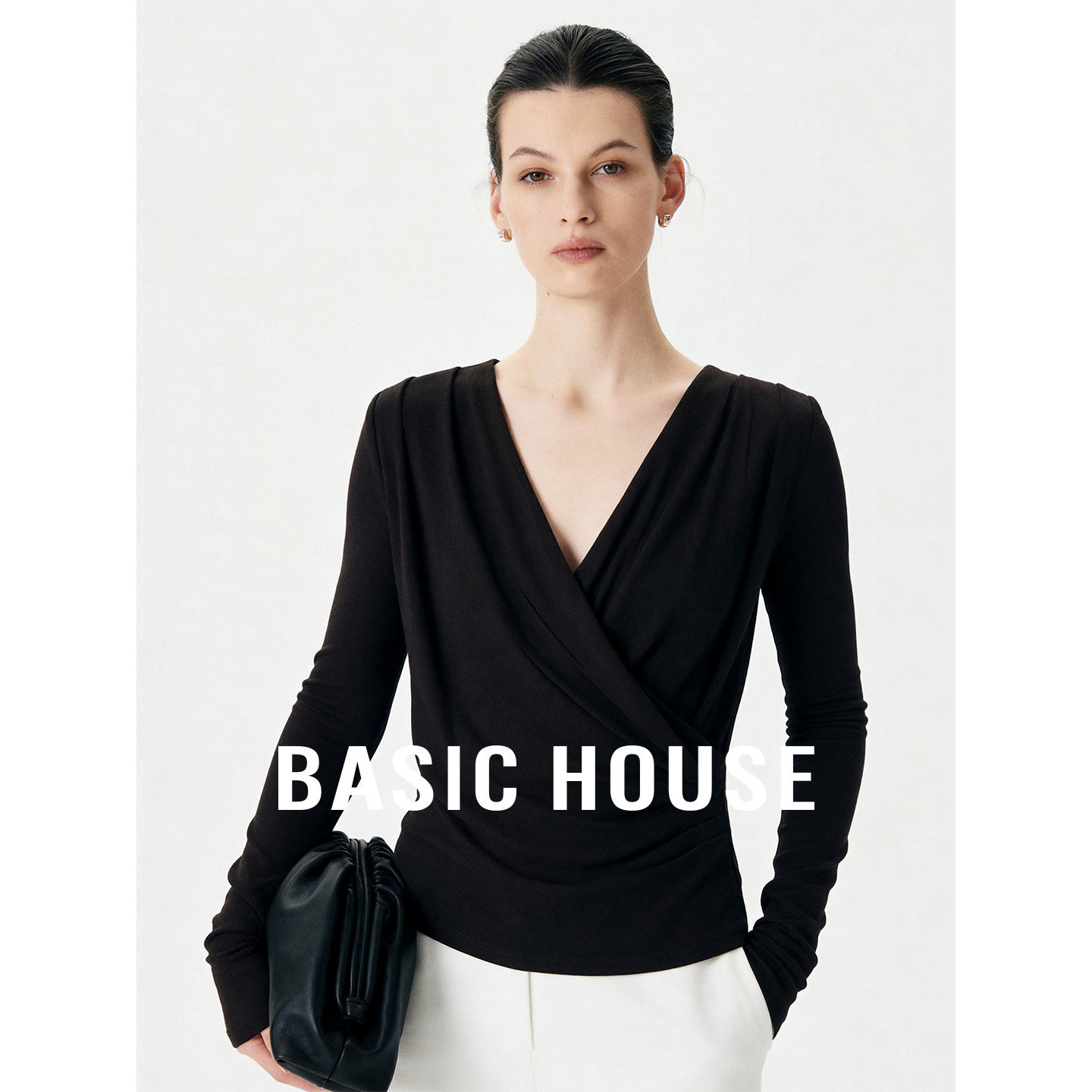 Basic House/百家好V领不规则交叉内搭打底衫2026新款长袖短款T恤