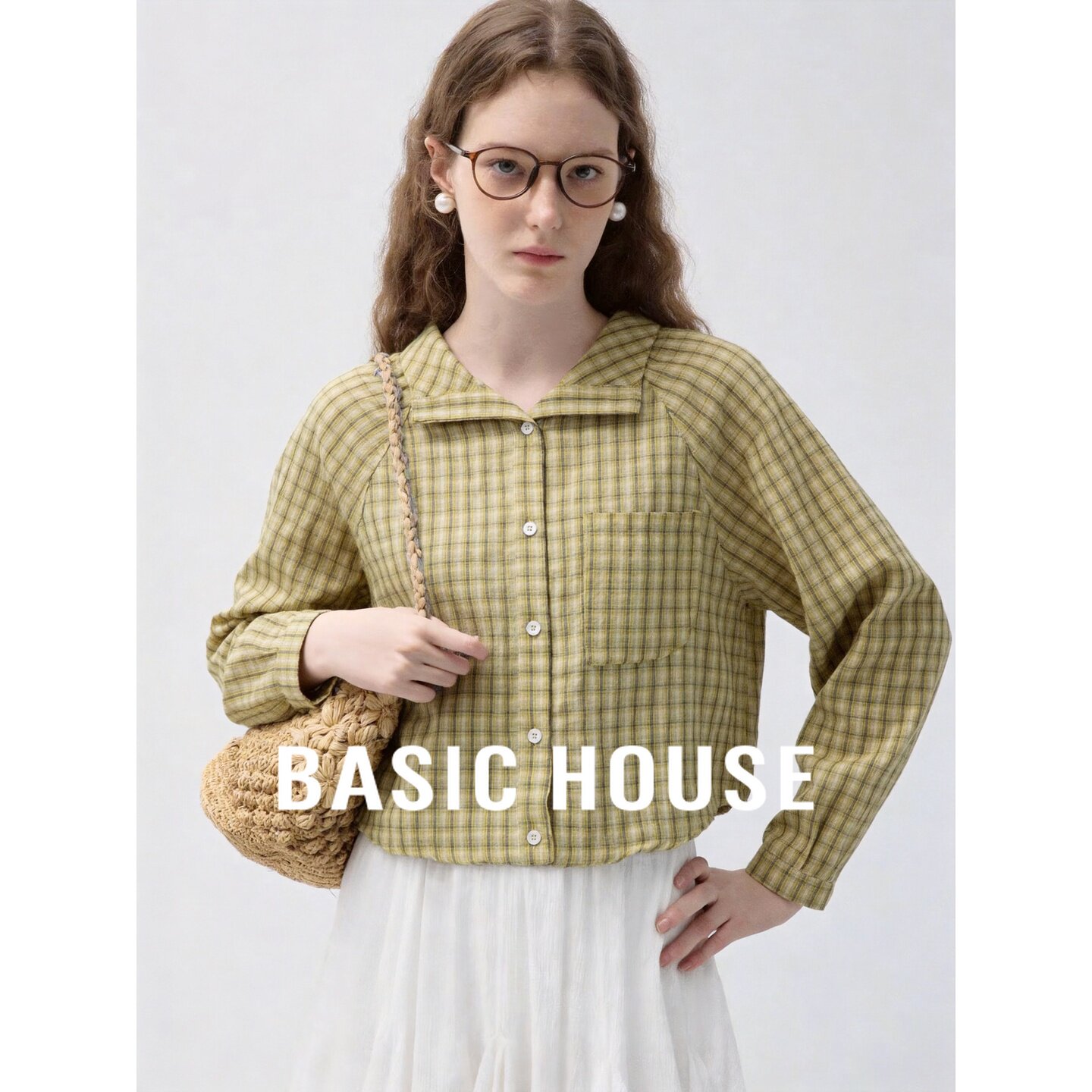 Basic House/百家好复古黄色格纹翻领日常女装短款宽松百搭衬衫秋