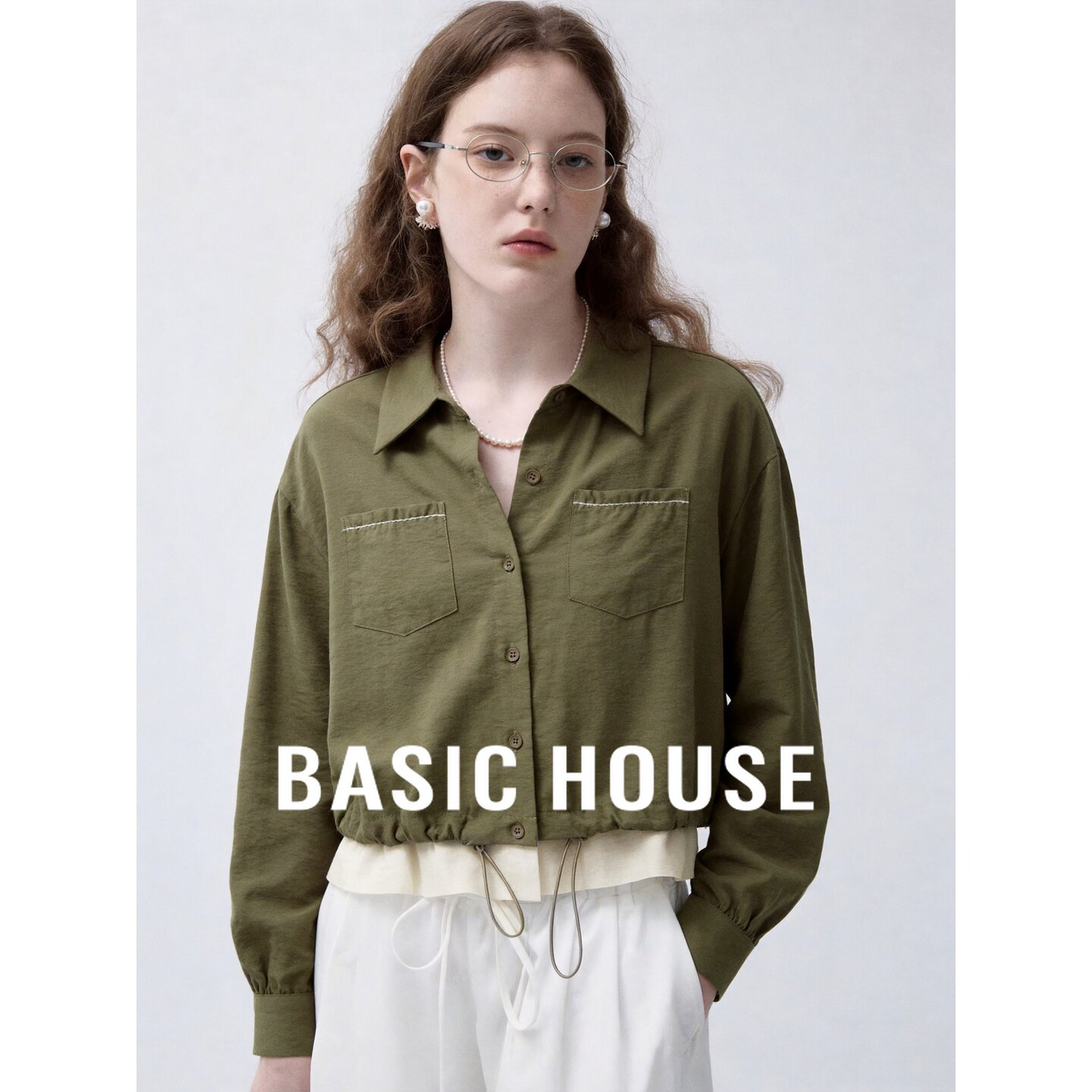 Basic House/百家好复古假两件工装衬衫翻领双口袋束口下摆女秋季