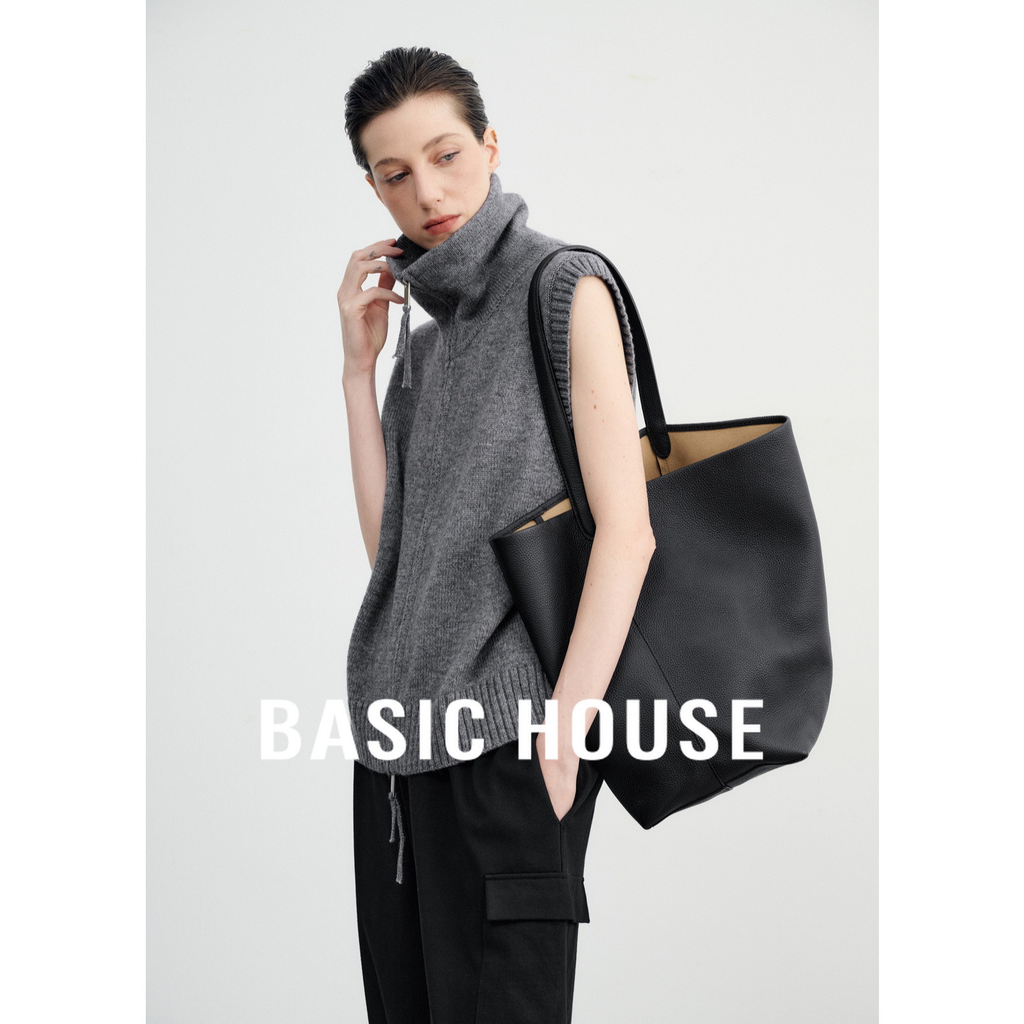 Basic House/百家好复古松弛双开拉链立领马甲时髦绵羊毛无袖外搭